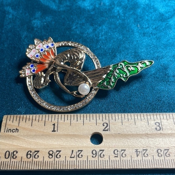 Fairy in a circle brooch - Picture 3 of 3